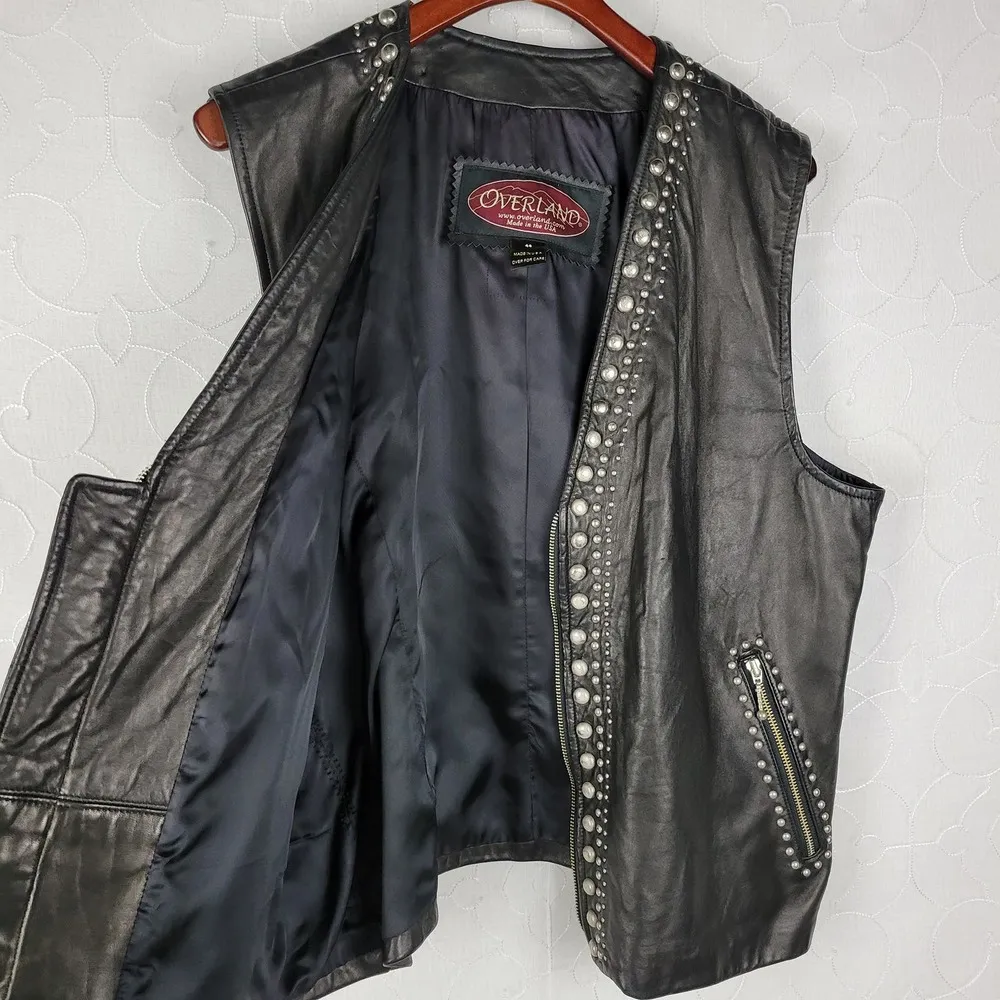 Overland Sheepskin Womens Motorcycle Vest 44 Black Leather Studded Silver Beads Size undefined - Image 7