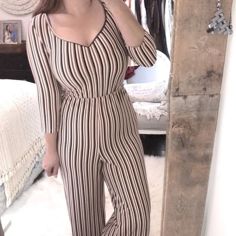 CHELSEA & VIOLET striped pants romper size small - Image 3