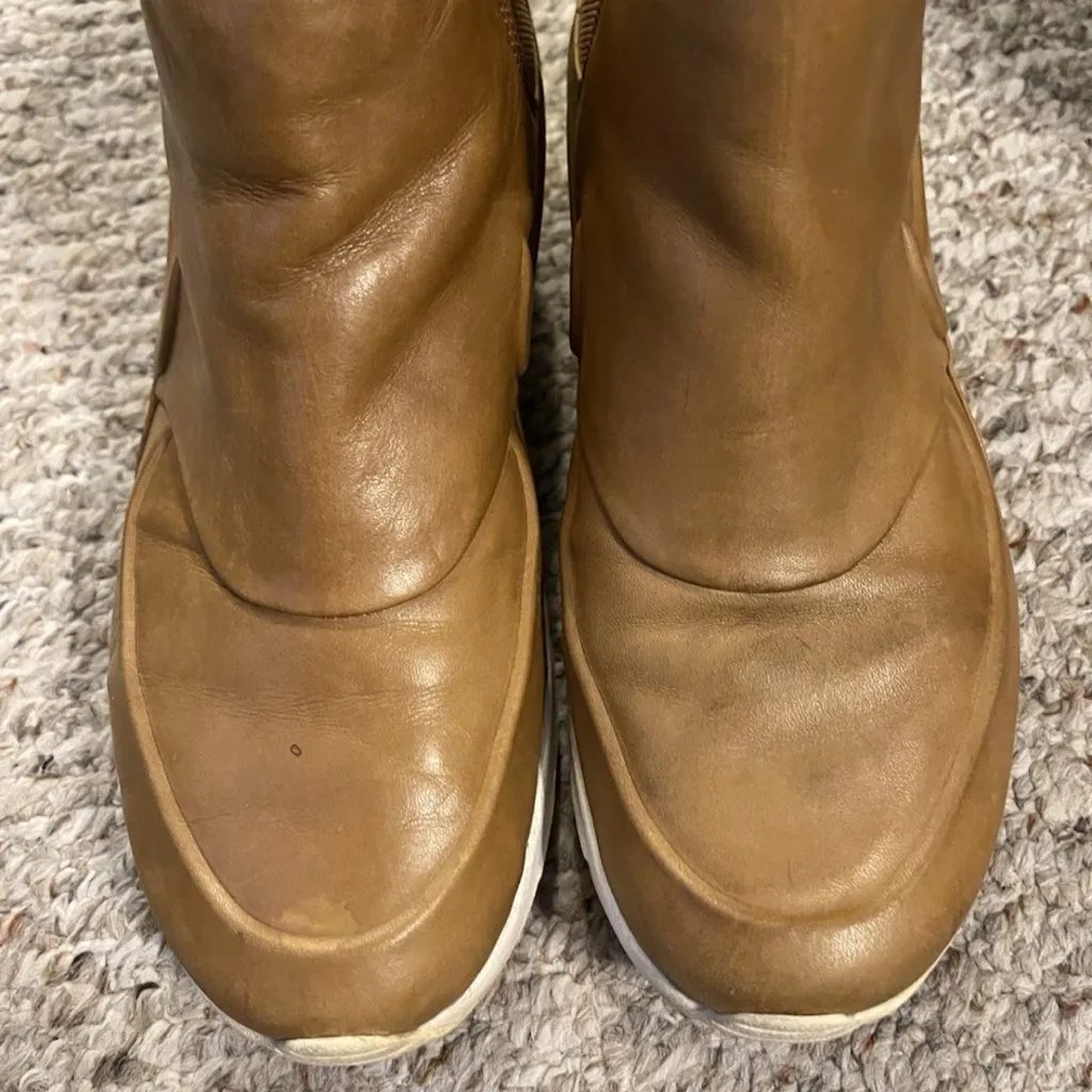 Nike Air Max Thea Ale Brown Leather Women's Boots  Size 7 - Image 5