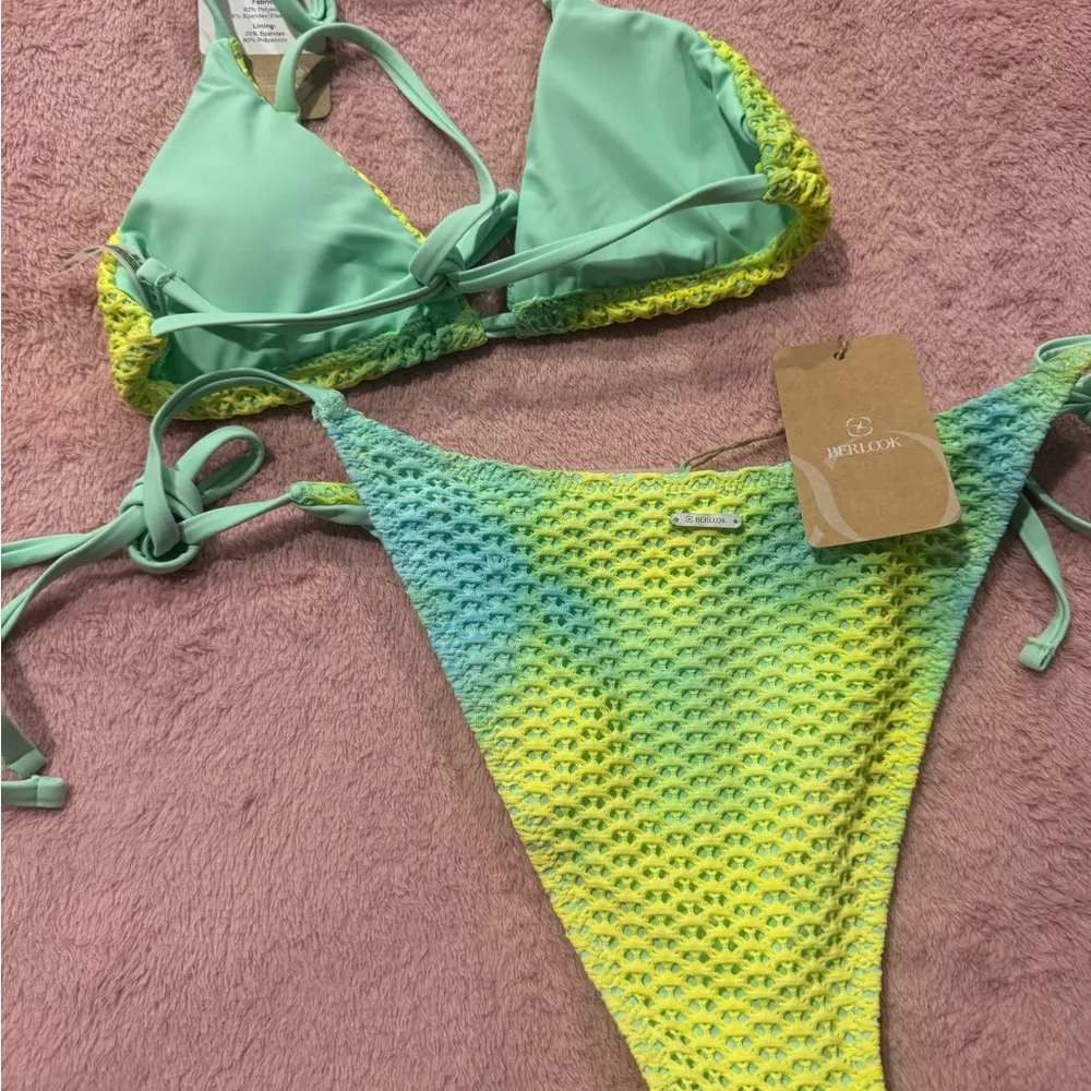 Neon Yellow and Mint Green Bikini Set - Image 4