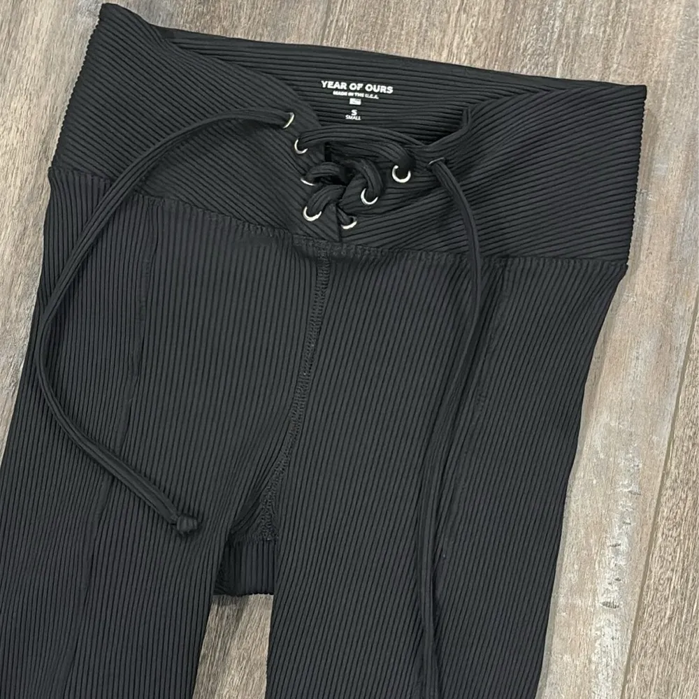 Year of Ours Ribbed Football Leggings Small Black - Image 4