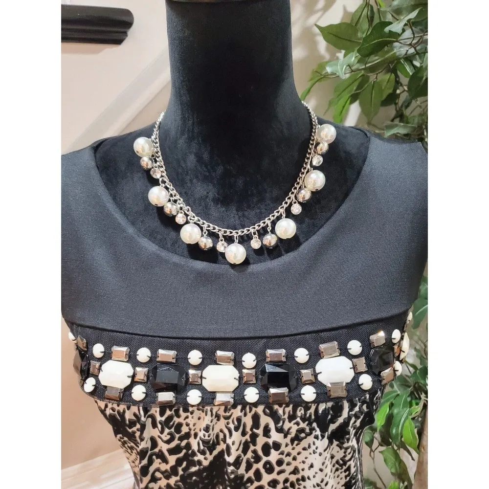 FYLO Women's Black & Beige Jeweled Round Neck Sleeveless Top Blouse Size L/G Size L - Image 2