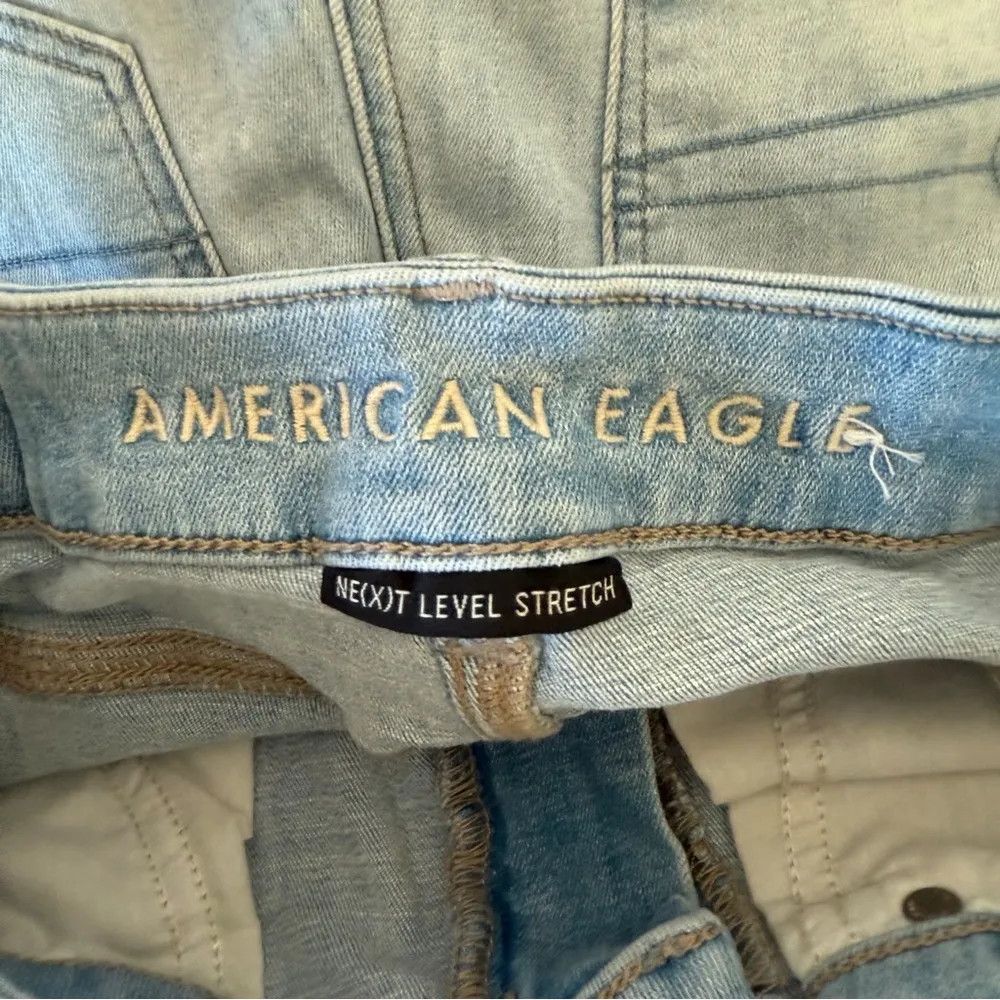 American Eagle Curvy Hi-Rise Shortie Distressed Blue Size 00 - Image 3