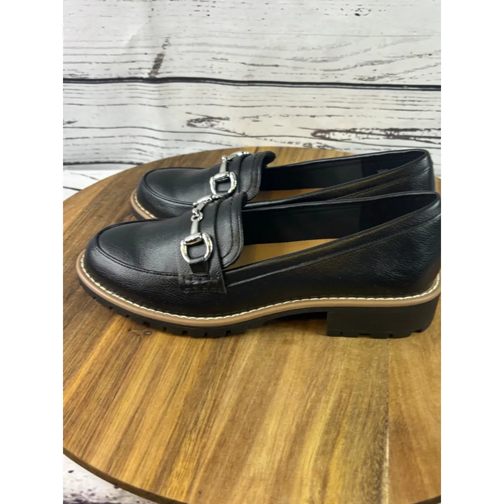 Women's Dolce Vita Black Loafers with Silver Hardware Size 7 - Image 2