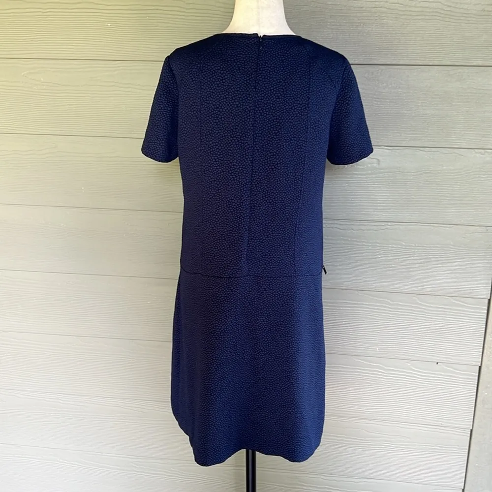 Comptoir Des Cotonniers Textured Short Sleeve Shift Dress Blue - Image 8