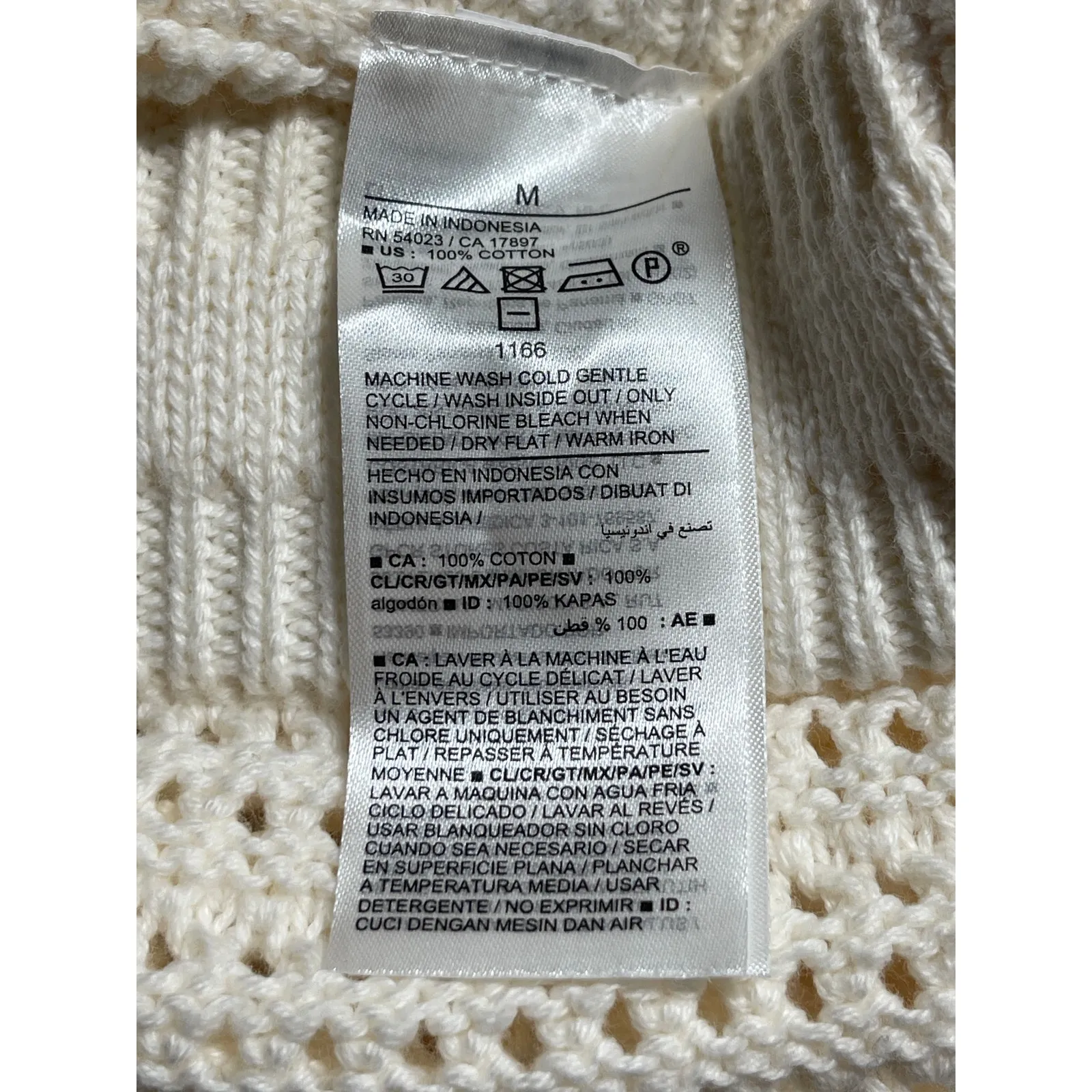 Old Navy Women's White Crochet Open Knit High Waisted Beach Mini Shorts Size M - Image 5