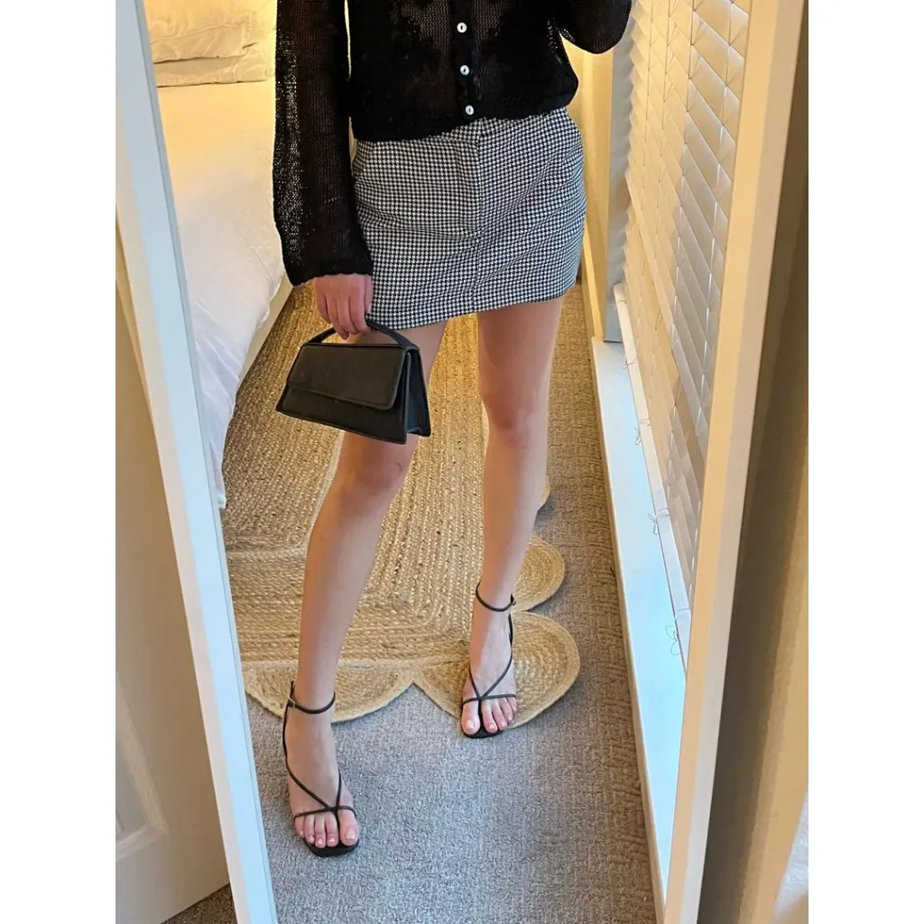 JEFFREY CAMPBELL Fluxx Kitten Heels in Black Patent Size US 7 - Image 4