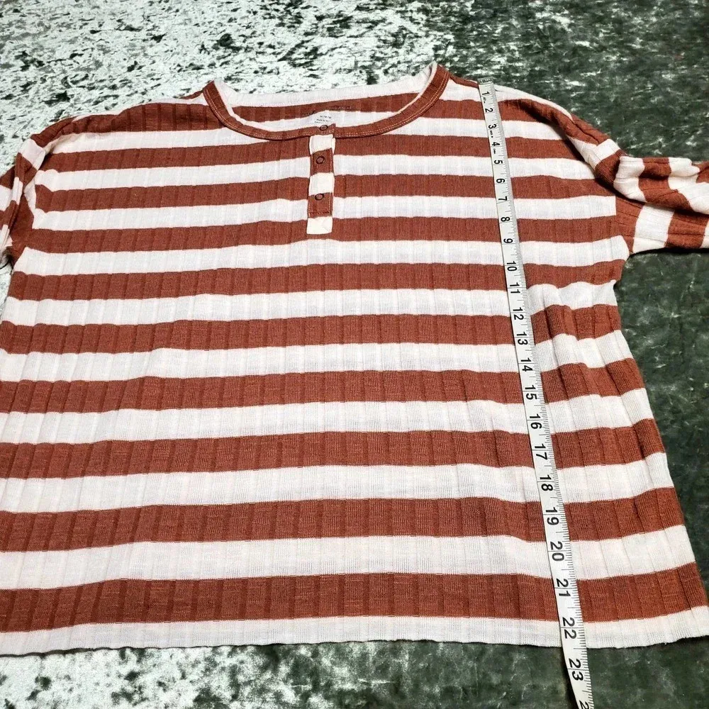 American Eagle Ribbed Striped Top - Image 4