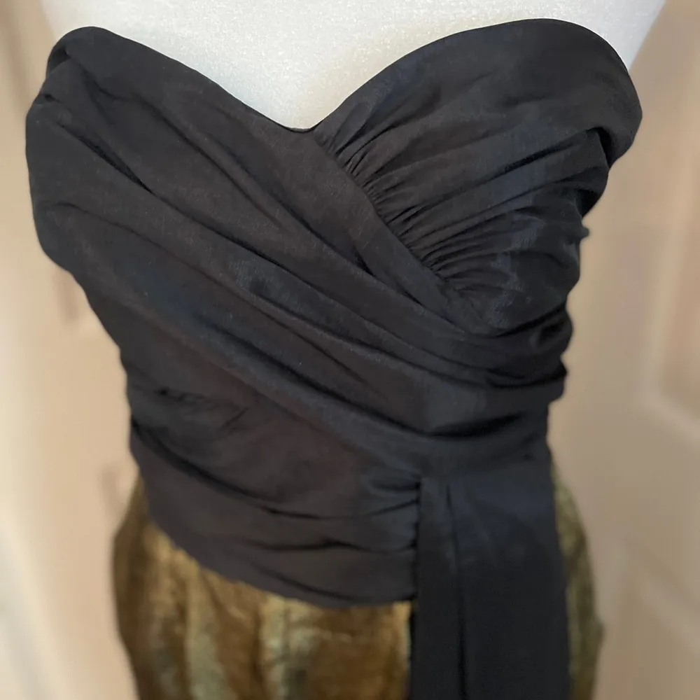 New York & Company Gabrielle Union black & gold strapless fringed jumpsuit. Sz 4 - Image 4