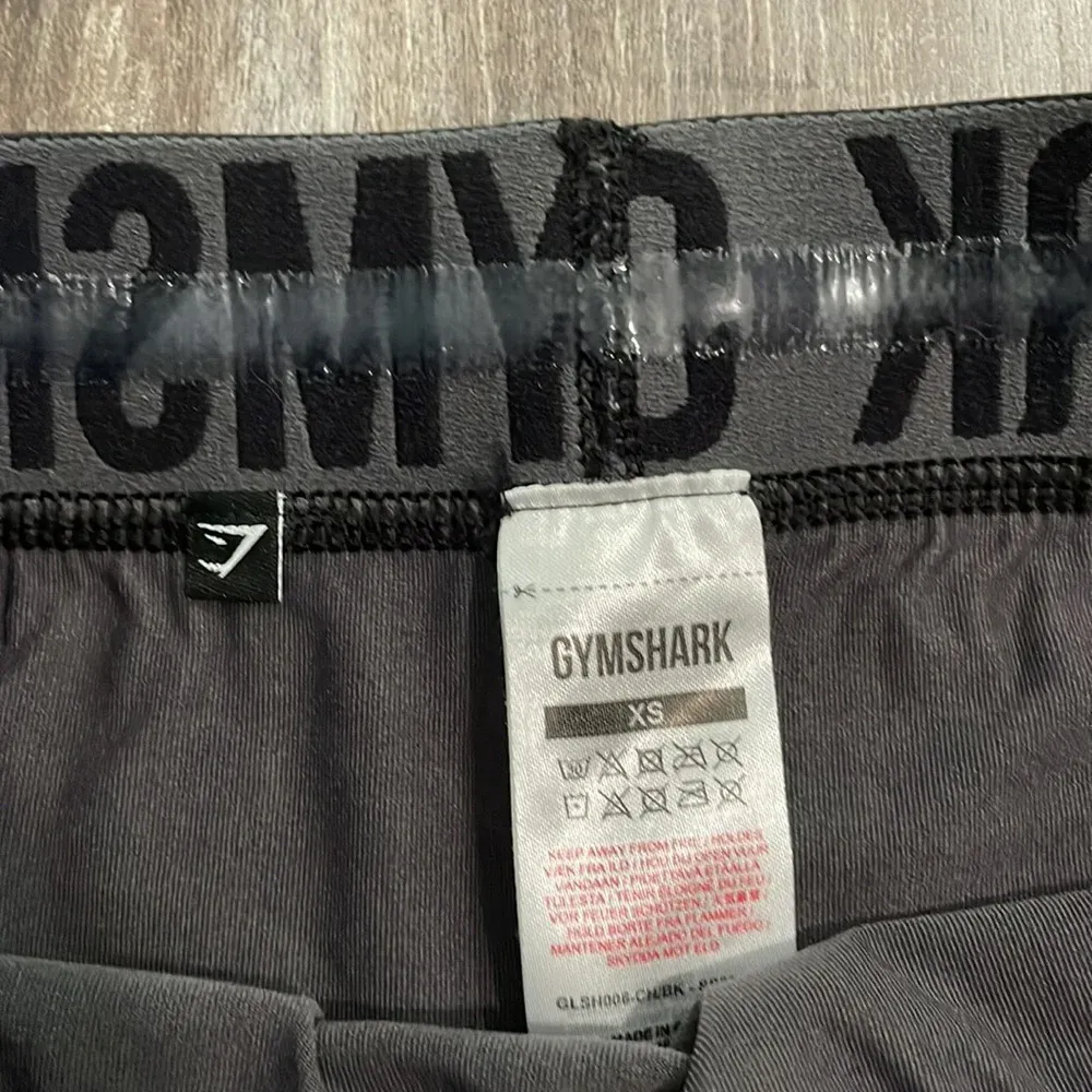 Gymshark Fit seamless womens short - Image 3