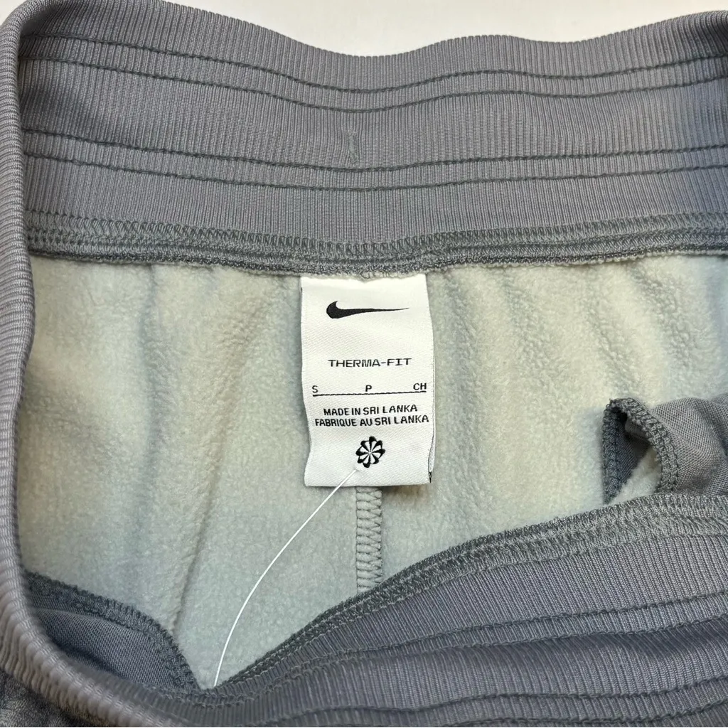 Nike Therma-FIT One High-Waisted 7/8 Joggers Gray Size S NWOT - Image 3