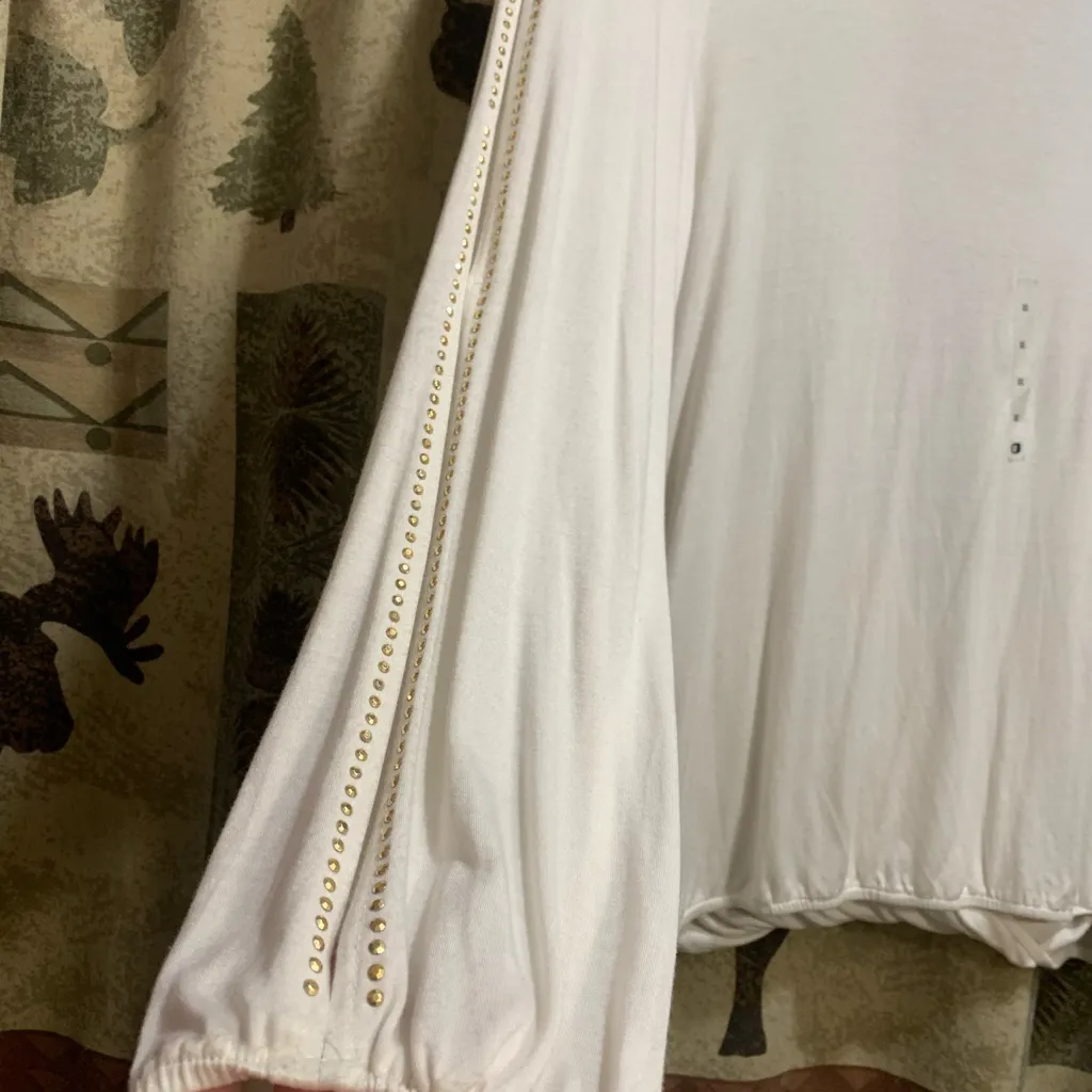 NWT Daytrip by Buckle Off White Long Sleeve Gold Bead XL Blouse.          2906-I - Image 3