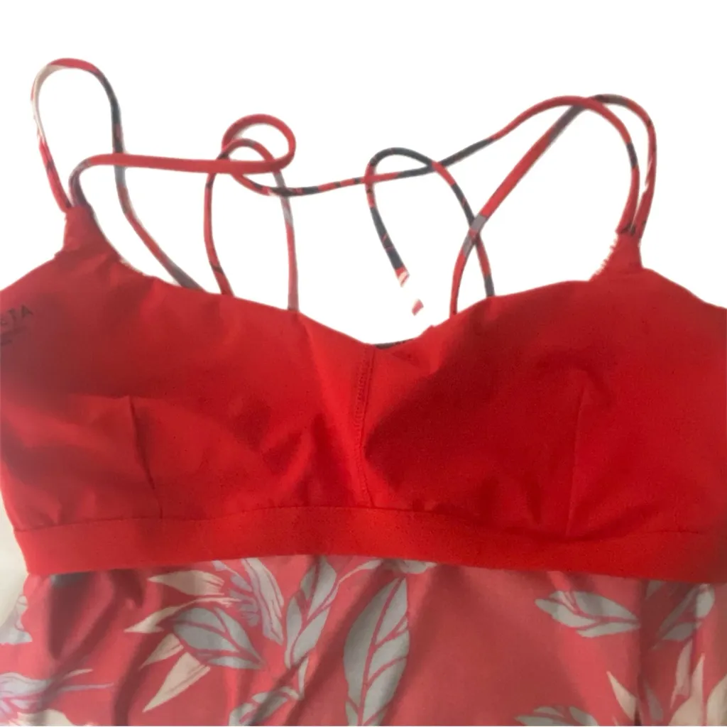 ATHLETA Aqualuxe Paradaiso Blousy Tankini Top radiant red Small NEW WITH TAGS - Image 4