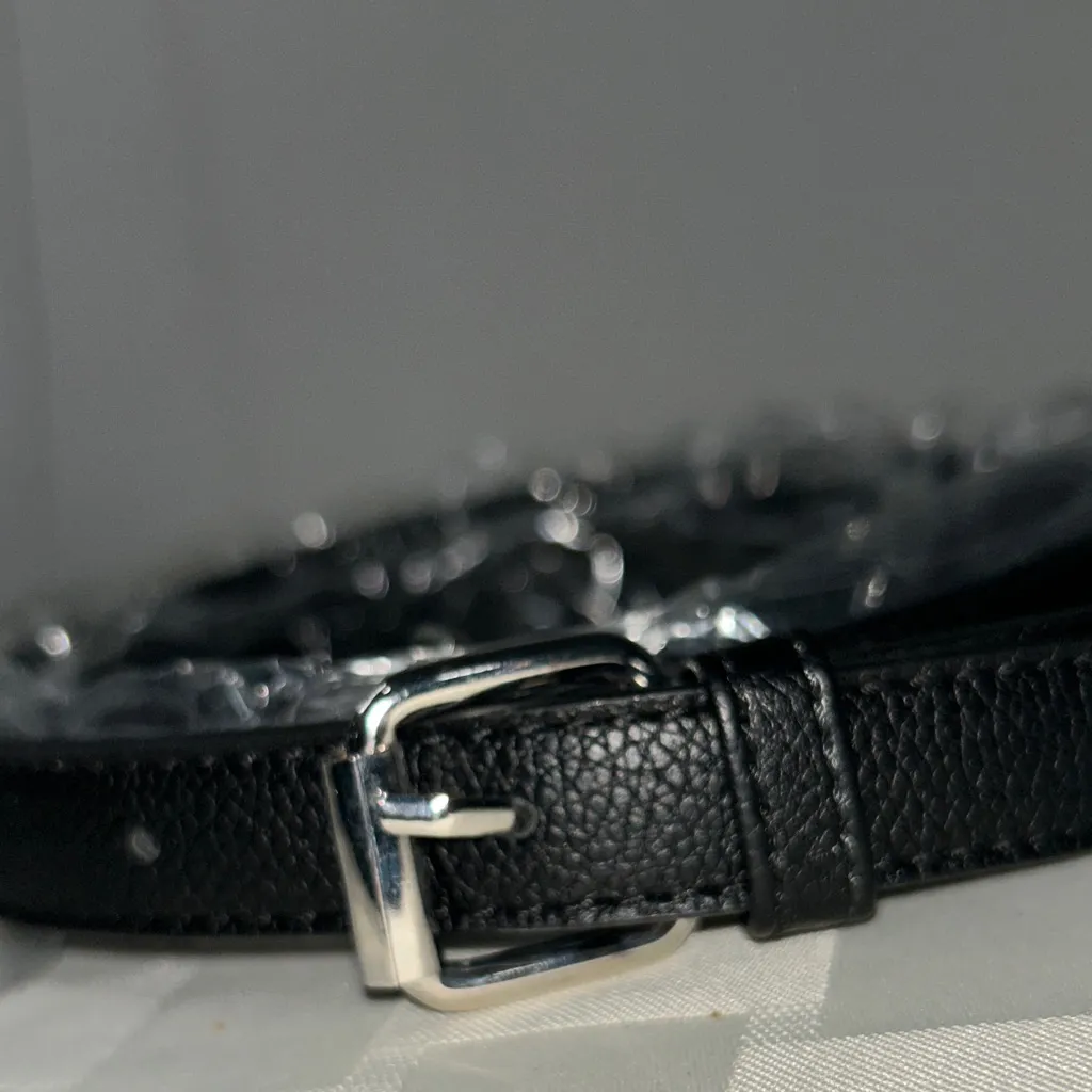 Source Unknown Black Replacement Strap with Silver Hardware - Image 2