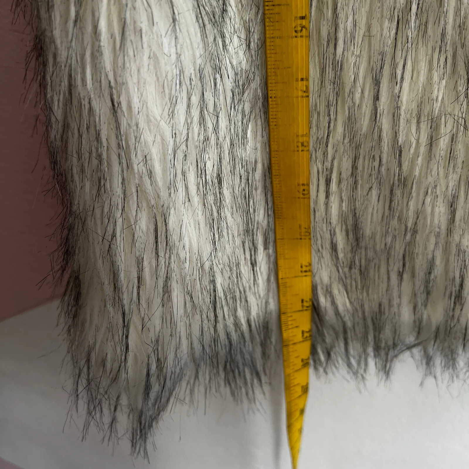 White Faux Fur Vest Y2K‎ 2000s Festival Retro Snow Bunny Winter Large - Image 5