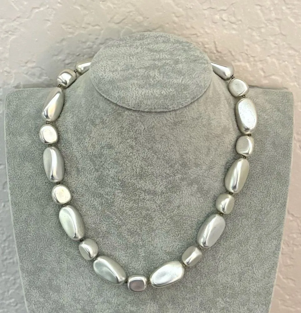 Chunky Beads Silver Color Beaded Necklace with Puffy Beads - Image 2