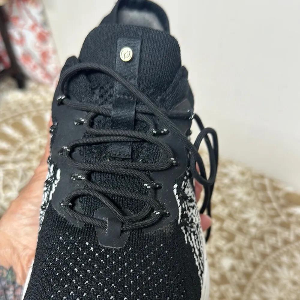 Ryka Black and White Athletic Shoes - Image 11