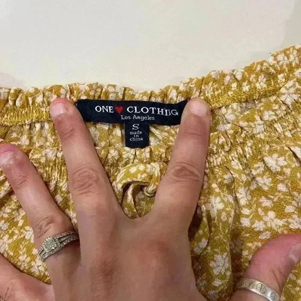 One Heart Clothing Cottage Coquette Milkmaid Floral Midi Shirt Womens Size Small - Image 3