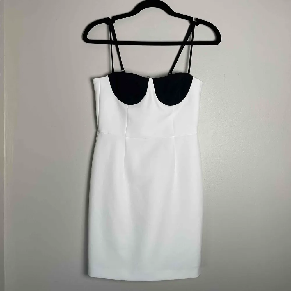 New Gianni Bini Womens Black White Spaghetti Strap Sweetheart Neck Mini Dress XS - Image 3