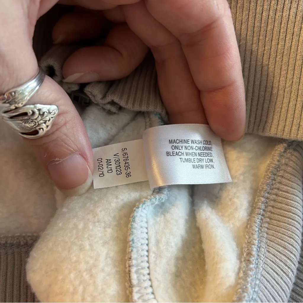 Old Navy multi color striped zip up hoodie size XL casual athleisure - Image 7