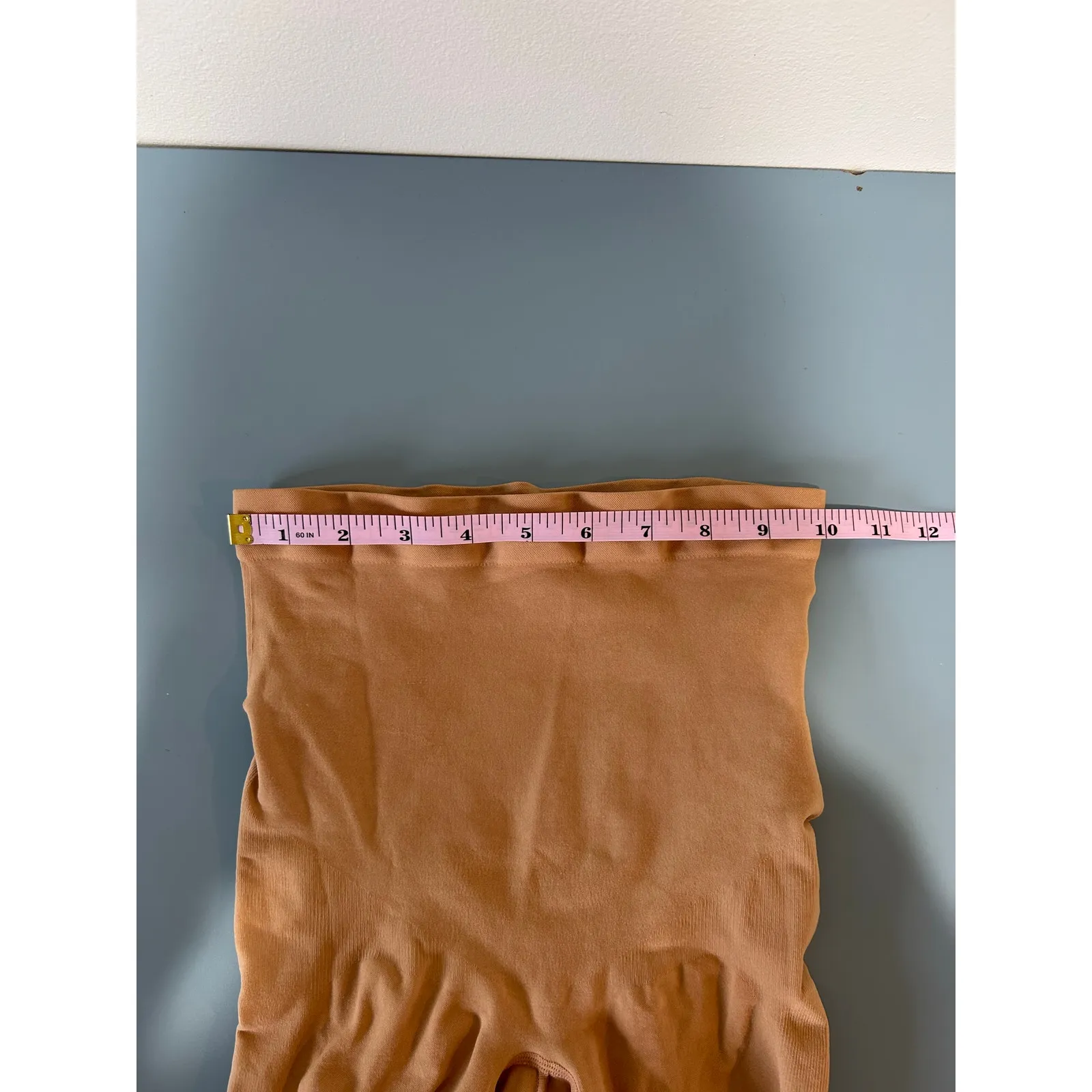 SKIMS Seamless Sculpt Mid Thigh Shorts - Size 2X/3X - Nude - Image 3