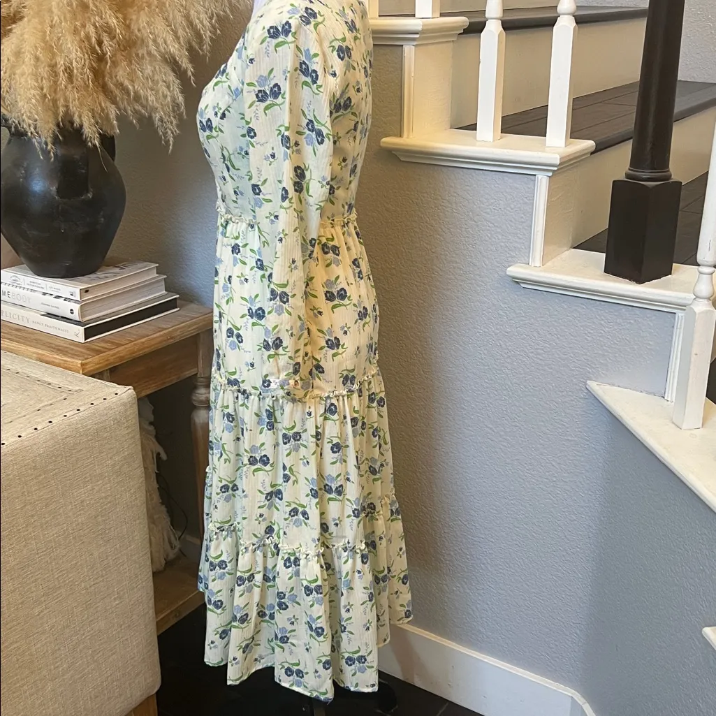 SWEET BABY JAMIE White and Blue Floral Tiered Dress Size Small - Image 6
