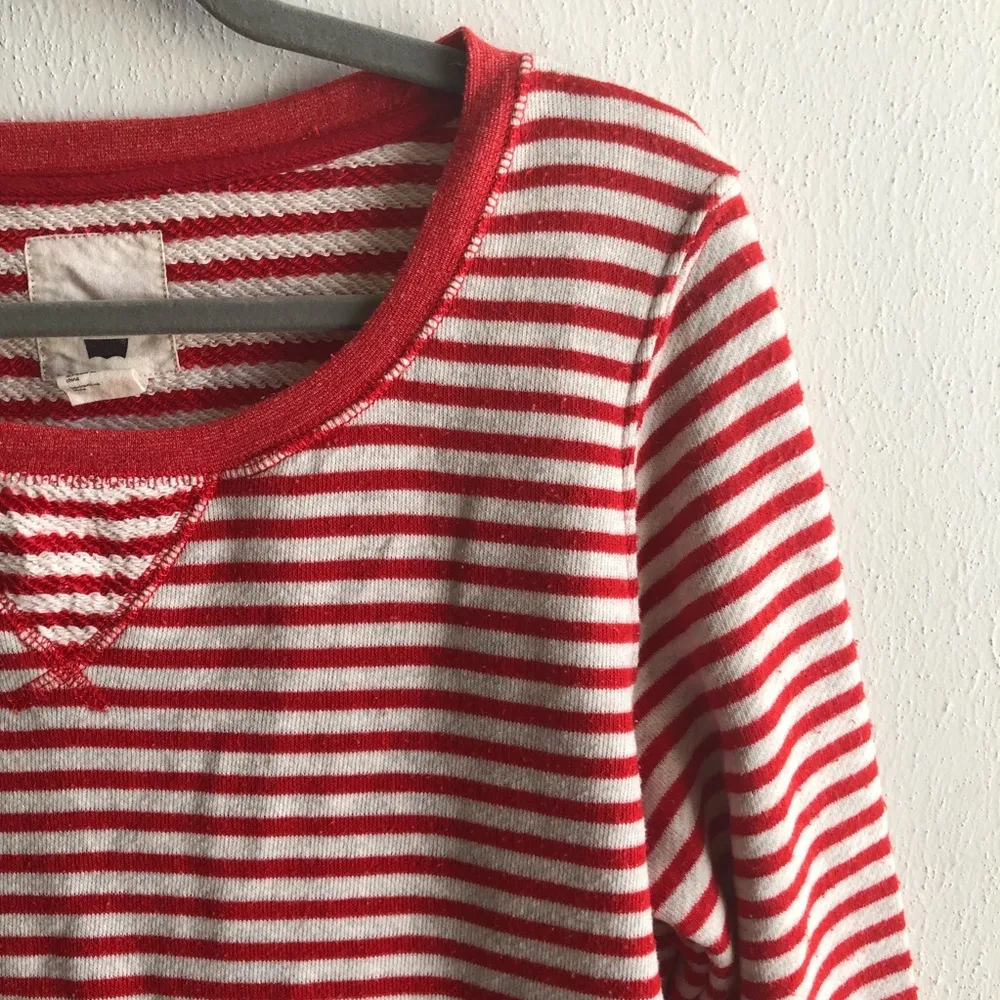 Levi’s Sweatshirt Red & White Stripes Scoop Neck Long Sleeves Sz XL GUC - Image 5