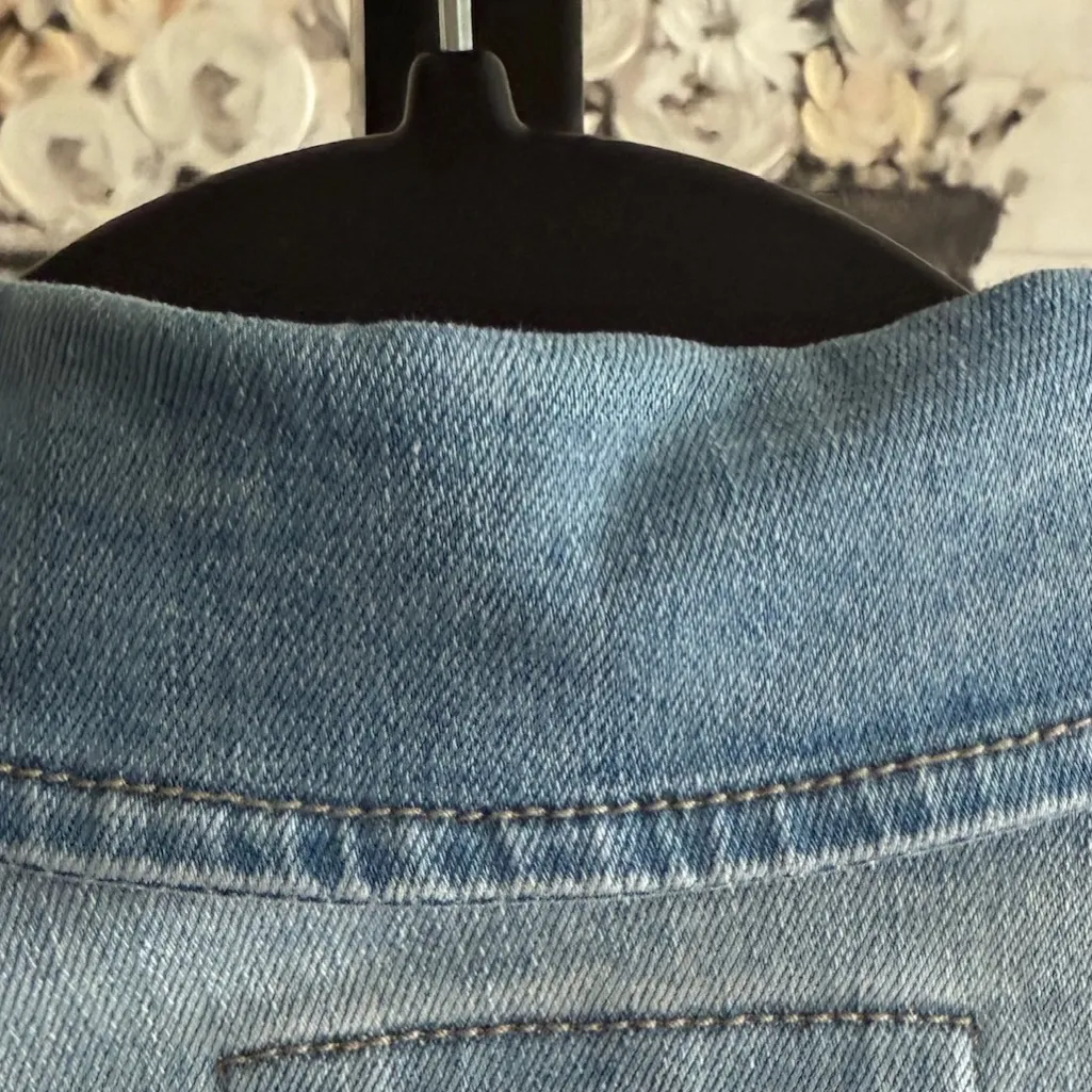 Light Wash Denim Jacket Stretch Button Front Small Skinny Fries Blue - Image 7