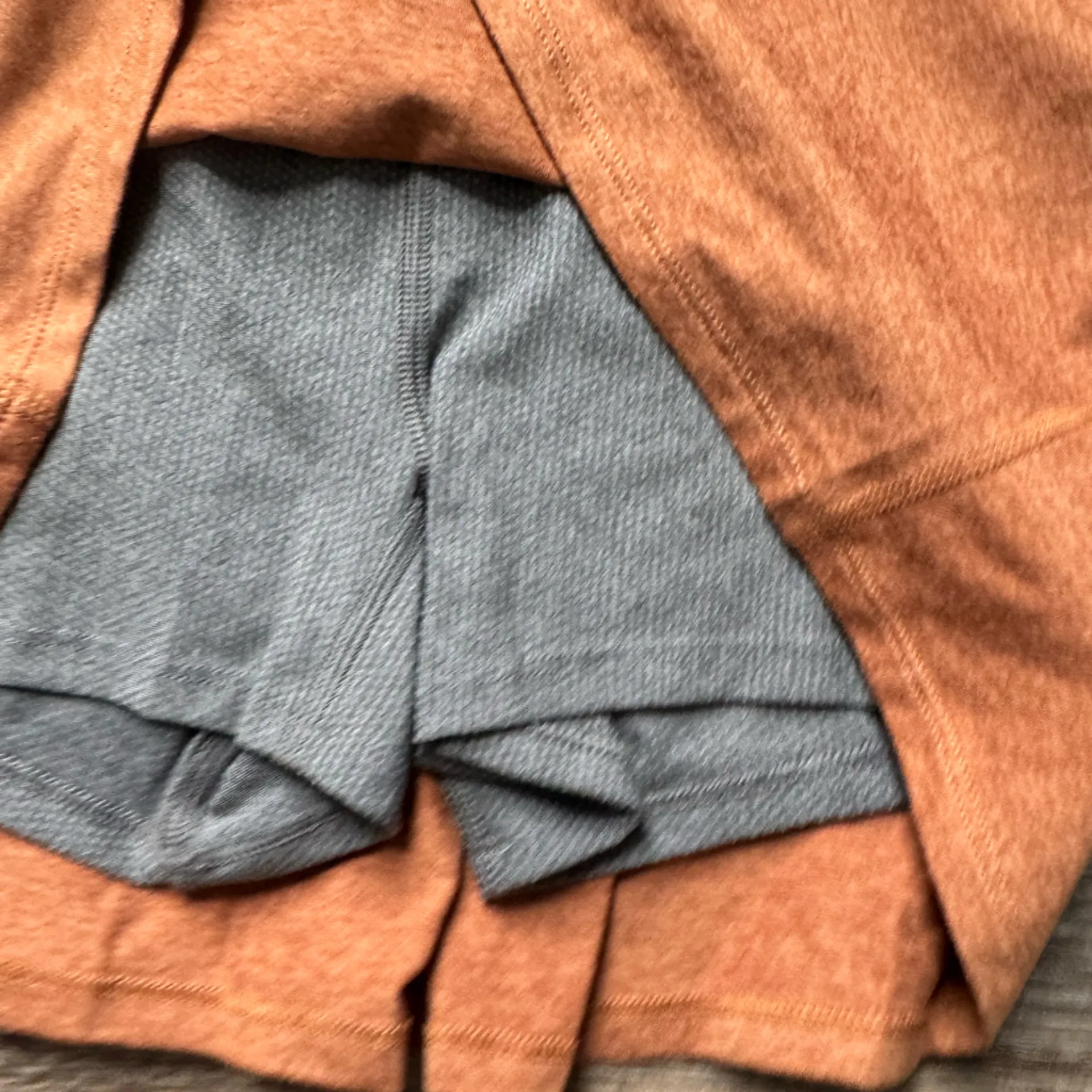 Vuori Halo Performance Skort in Palm Santo Heather M - Image 5