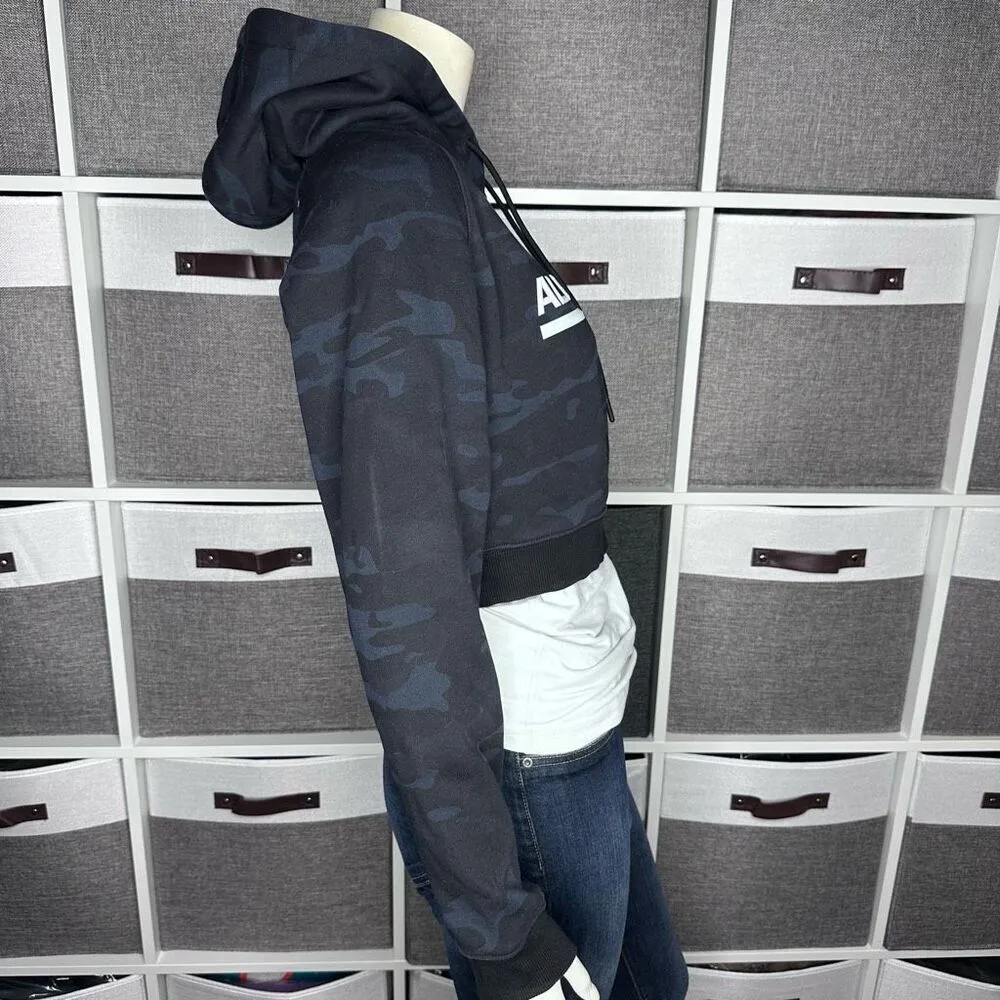 Alphalete Blue & Black Logo Camo Cropped Hoodie Sweatshirt Size Small - Image 9