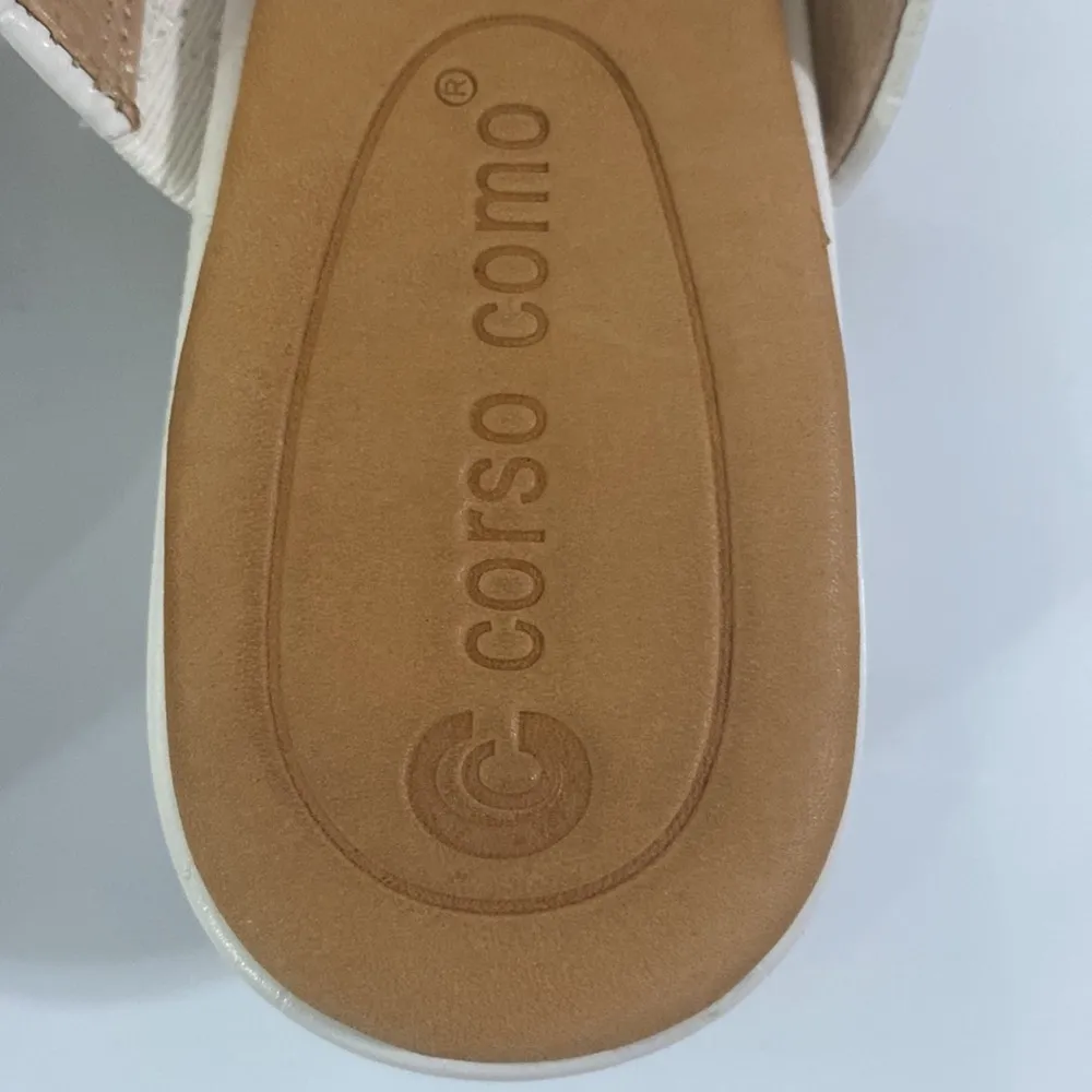 Corso Como CC Faeya croc embossed white square heel double strap sandal size 6 - Image 10