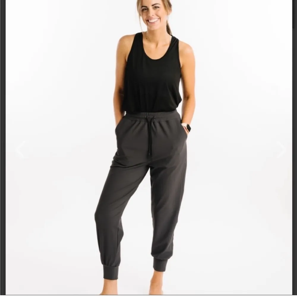 Zyia Slate Edge Joggers Size Large - Image 56