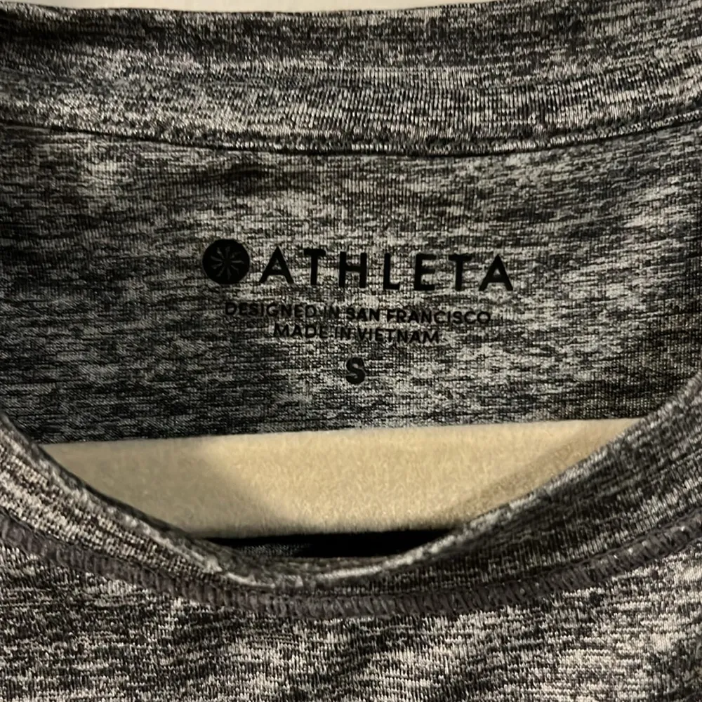 Athleta  tank top open slit back - Image 2