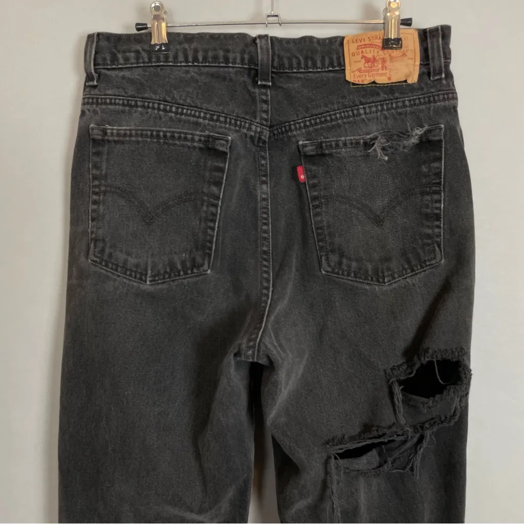 Vintage Levi's 512 Jeans 1998‎ Destroyed Distressed Faded Black Grunge 14 Reg M - Image 5