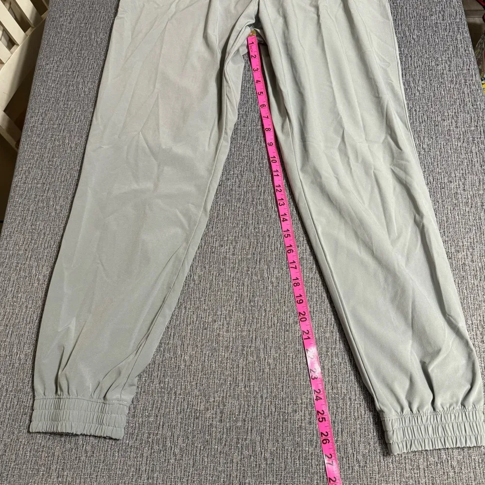 Gymshark Gray Jogger Pants - Image 12