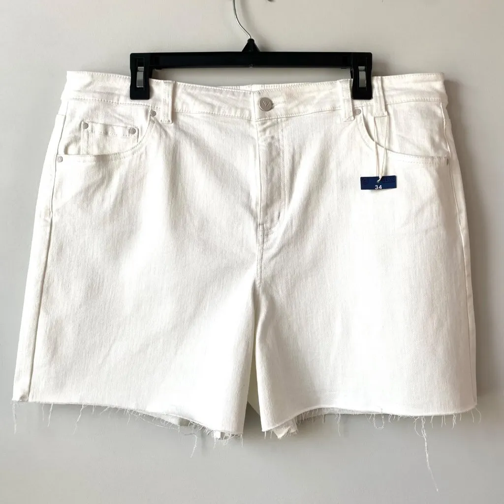 NWT Nic + Zoe Denim Mid Rise 5" Jean Short Size‎ 34 Paper White Relaxed Fit - Image 3