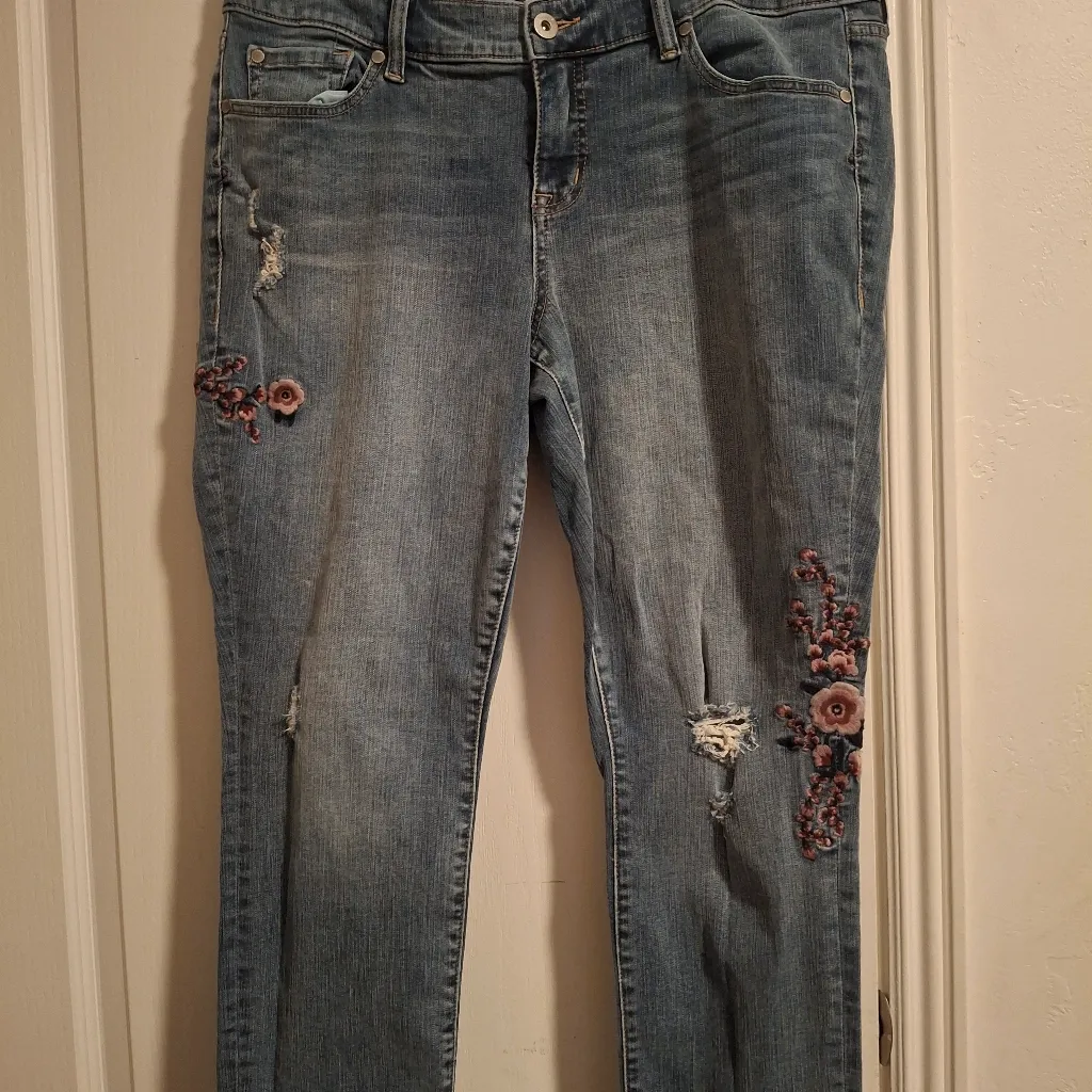 Torrid 16R  Blue Straight Leg Jeans with Floral Embroidery - Image 7