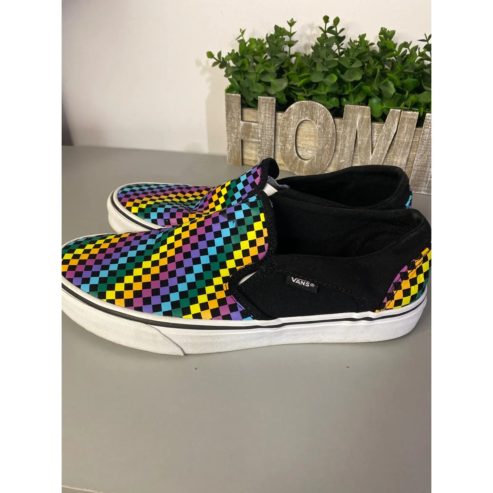 Vans Classic Slip On Rainbow Checkerboard Skate Shoes Women's 9.5 - Image 2
