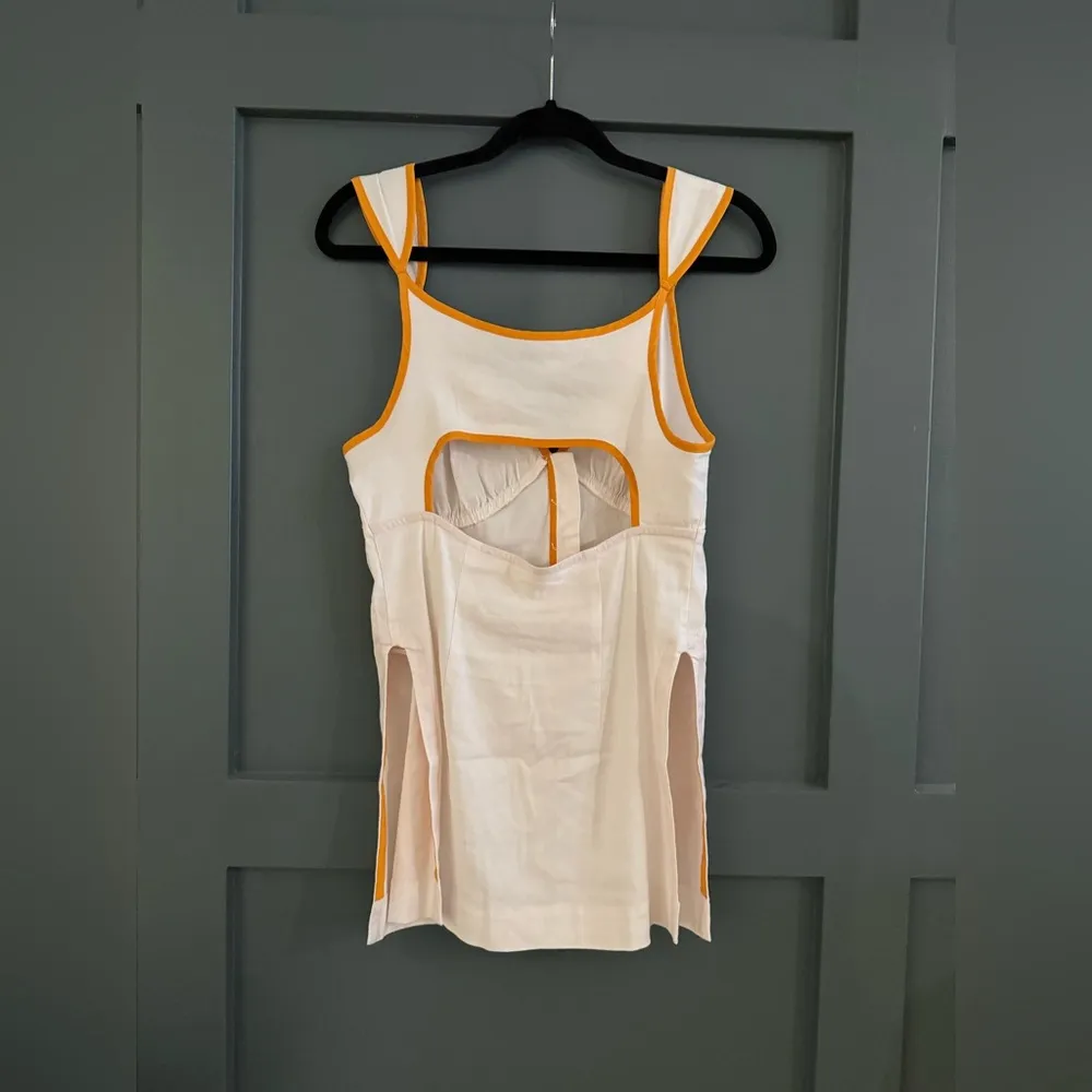 Anthropologie • Linen Cut-Out Button Front Tank - Image 8