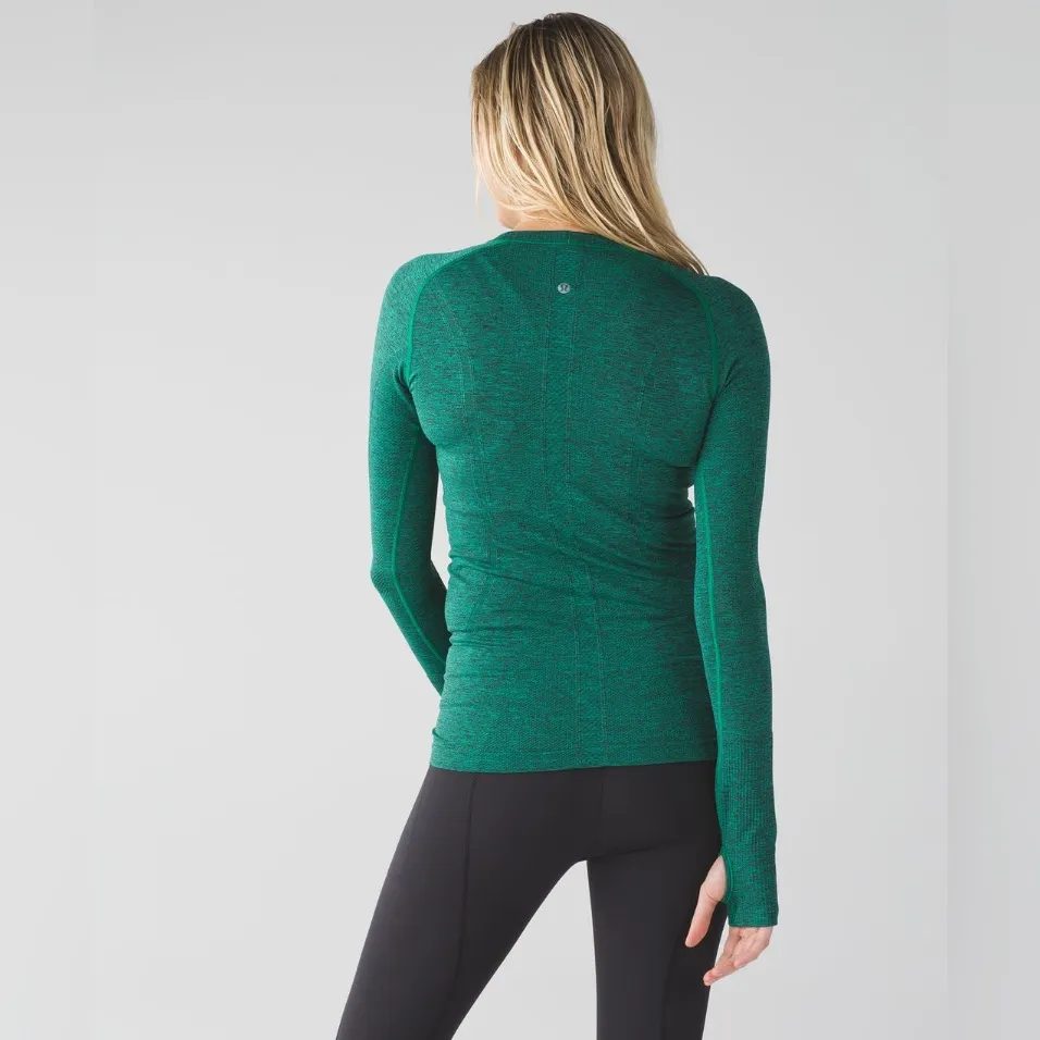 Lululemon  Swiftly Tech Long Sleeve Crew in Heathered Jungle - Image 2