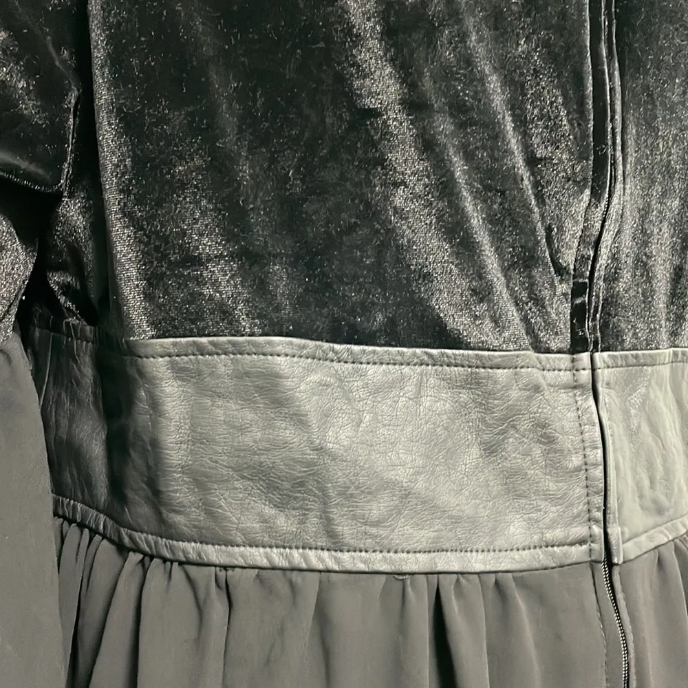 Torrid Women's Black Corset Sheer Velvet Cold Shoulder Dress - Image 6