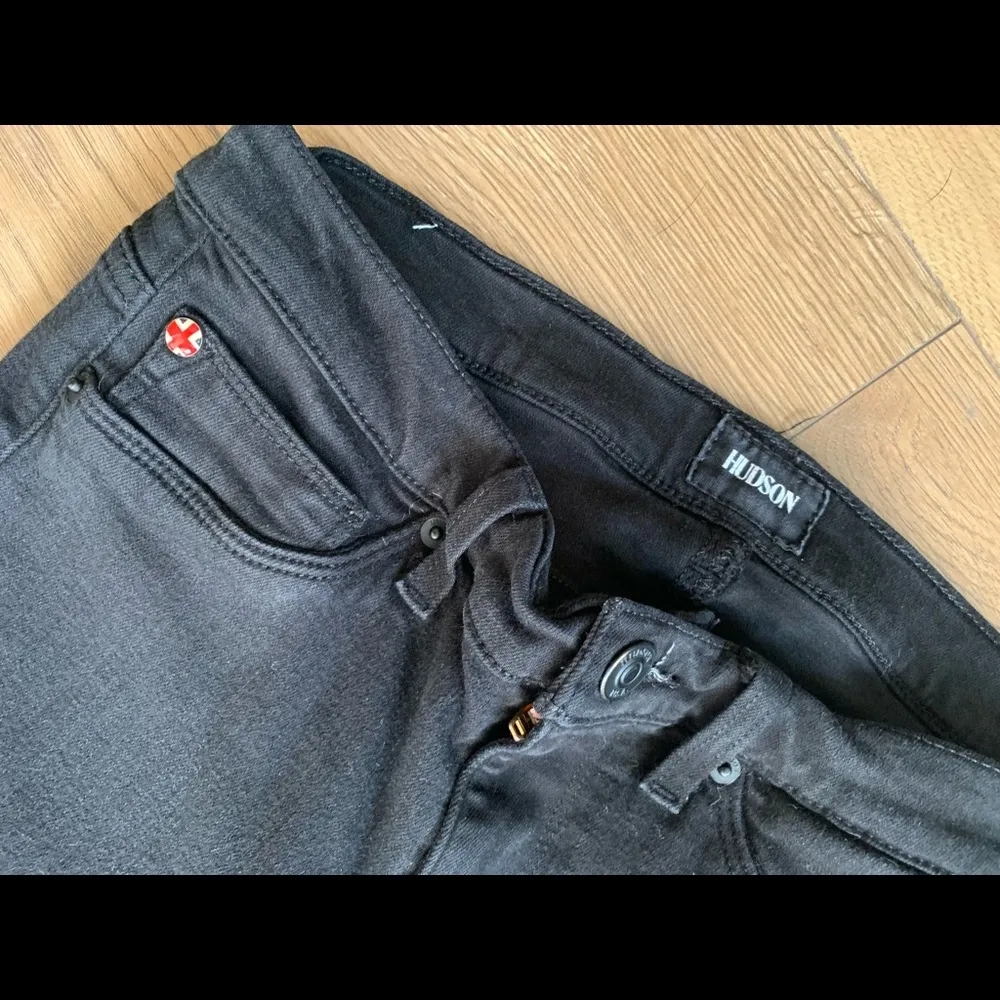 Hudson jeans - Image 2