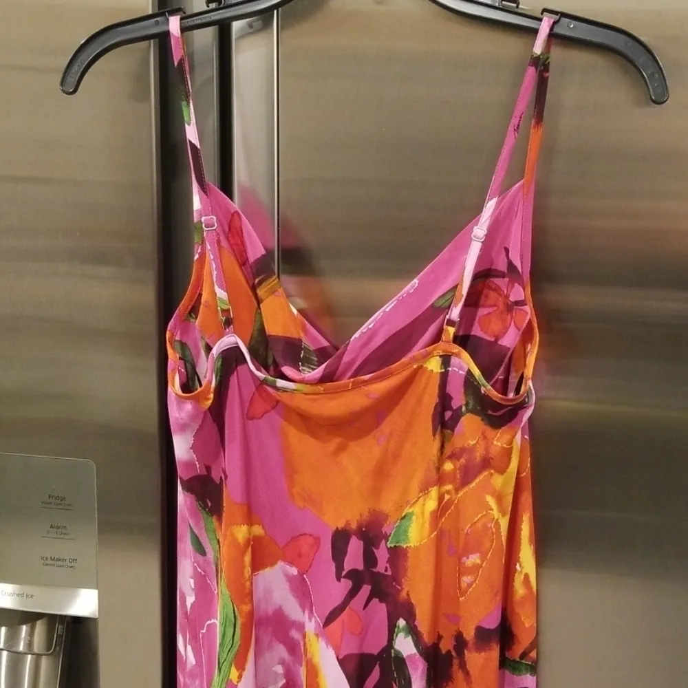 💕TRINA TURK💕 100% Silk Floral Maxi Cowl Neck Slipdress Floral Y2K - Image 6