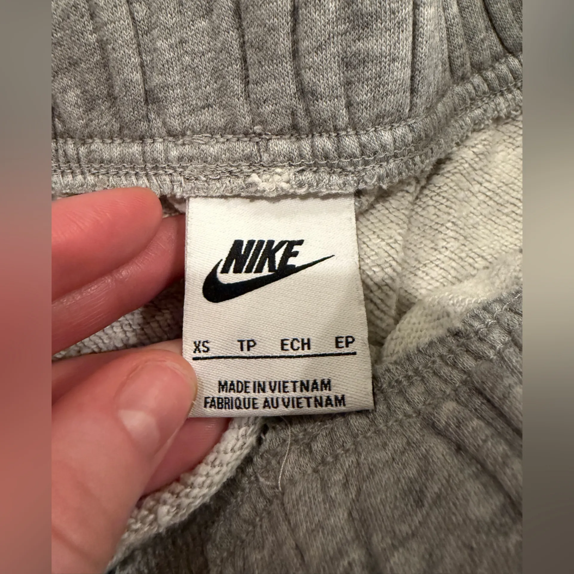 Nike Sportswear Club Fleece Shorts - Grey XS - Image 3