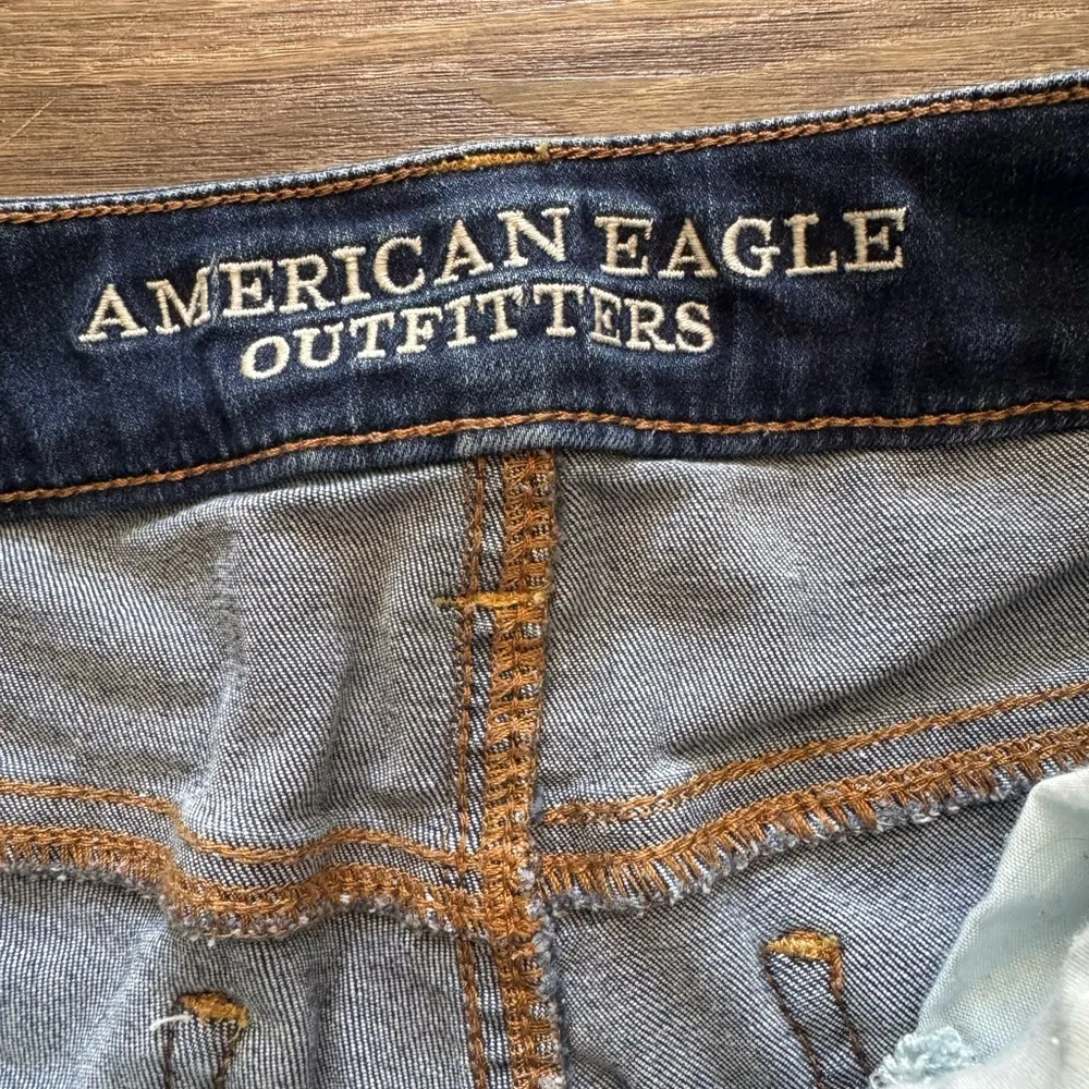 American Eagle Outfitters Ripped Distressed Blue Denim Jeans Jeggings - Image 4