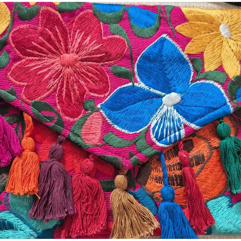 NWOT Mexican Embroidered Crossbody Envelope Purse Multicolor Floral Tassels - Image 8