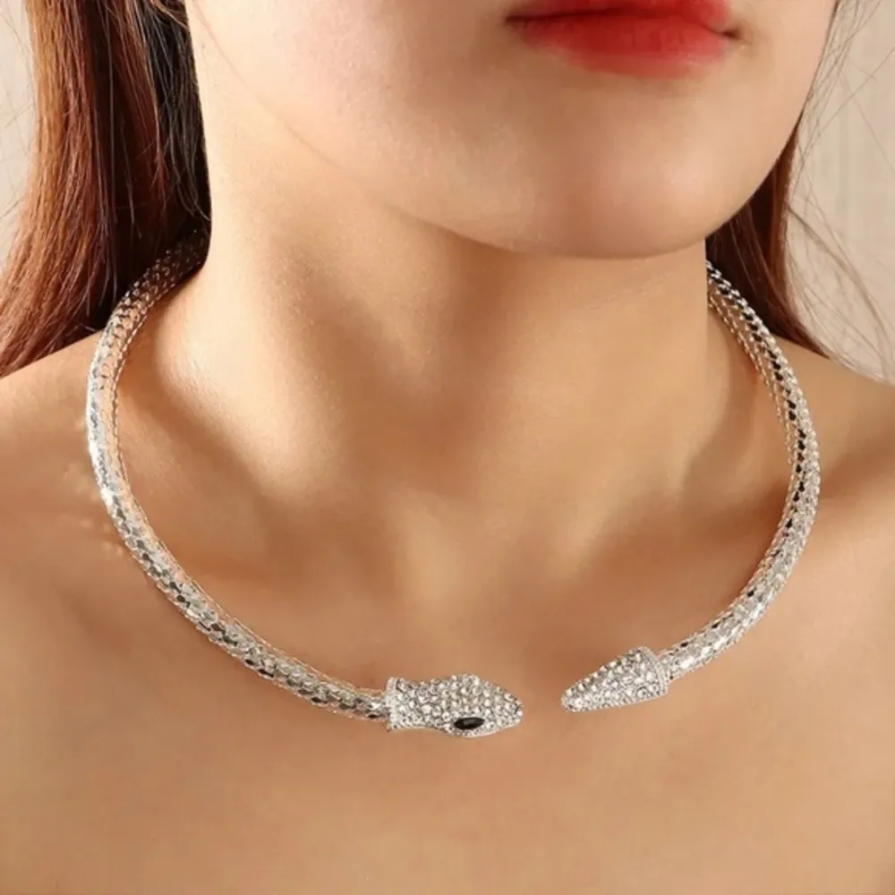 Rhinestone Snake Alloy Silver Choker Necklace - Image 3