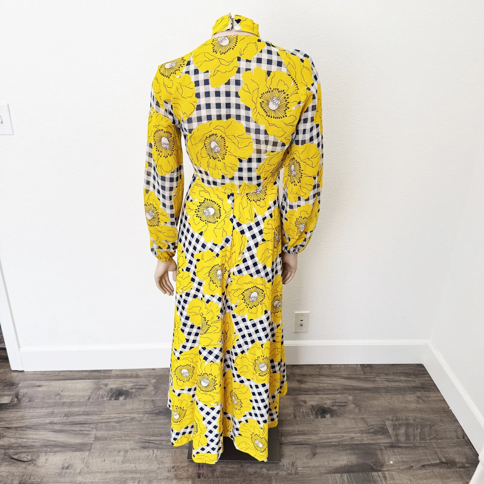 [Vintage] 70s Yellow Gingham Floral Print High Neck Halter Maxi Dress Sz Small S - Image 4