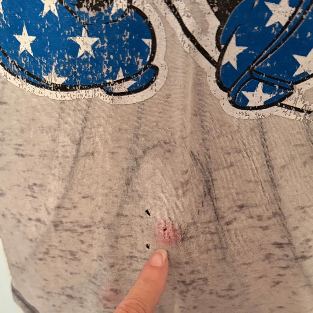 🆓🆓🆓Free w/purchas🆓🆓🆓Disney Mickey Mouse Stars and Stripes Unisex T-Shirt-medium - Image 8