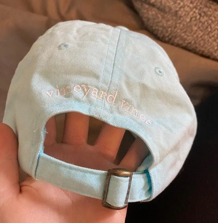 Vineyard Vines Hat (WITH STICKER) - Image 3